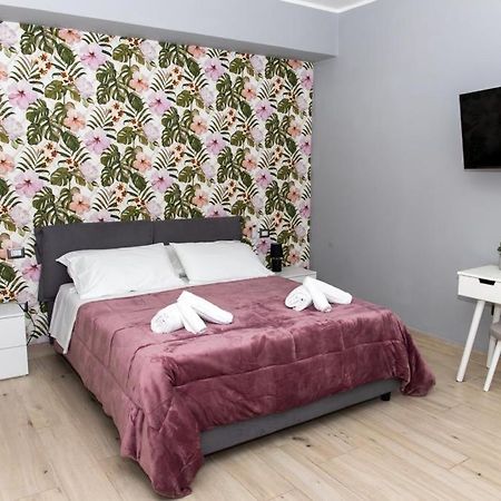 Le Stanze Di Dalia Bed & Breakfast Crotone Ngoại thất bức ảnh