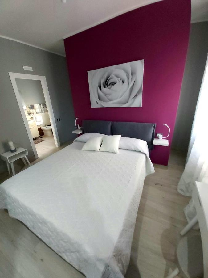 Le Stanze Di Dalia Bed & Breakfast Crotone Ngoại thất bức ảnh
