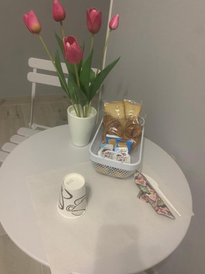 Le Stanze Di Dalia Bed & Breakfast Crotone Ngoại thất bức ảnh
